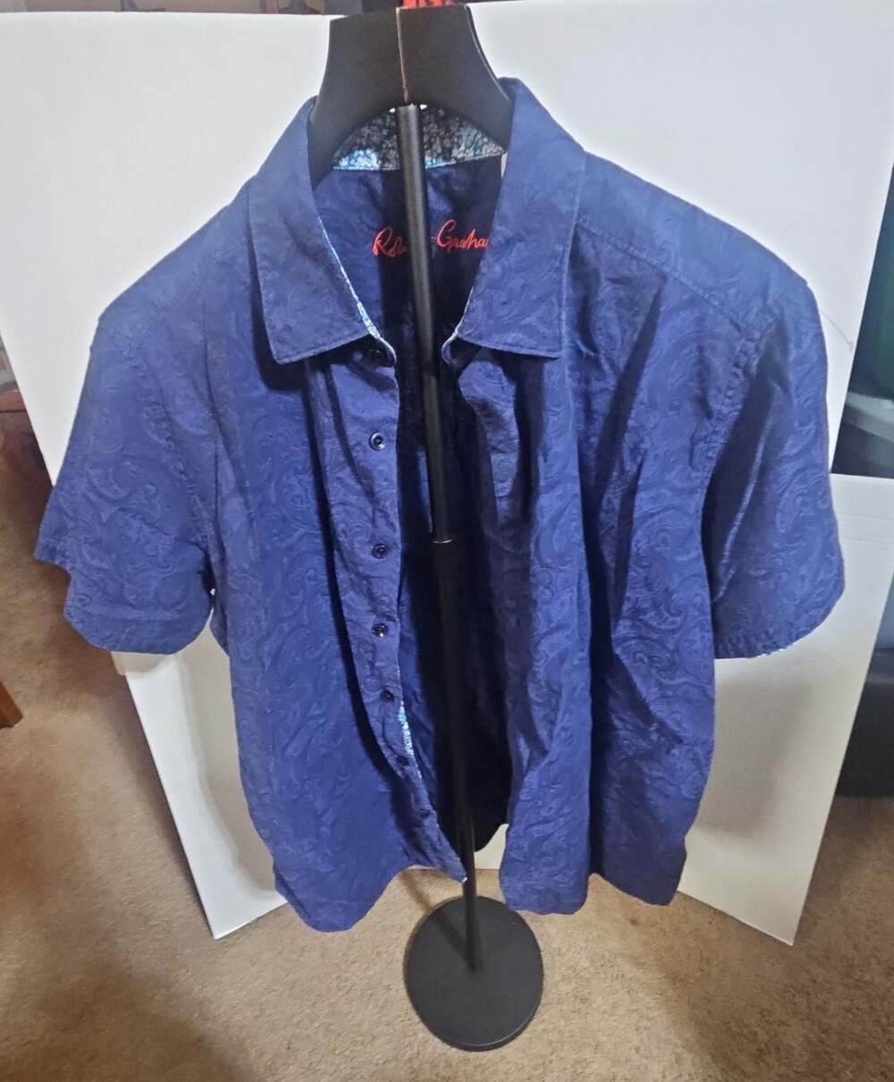 Robert Graham Short Sleeve Button-Down Shirt Size L Blue Paisley